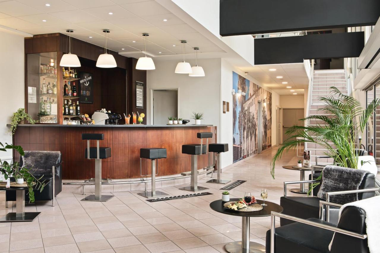 Holiday Inn Toulon City Centre By Ihg Экстерьер фото