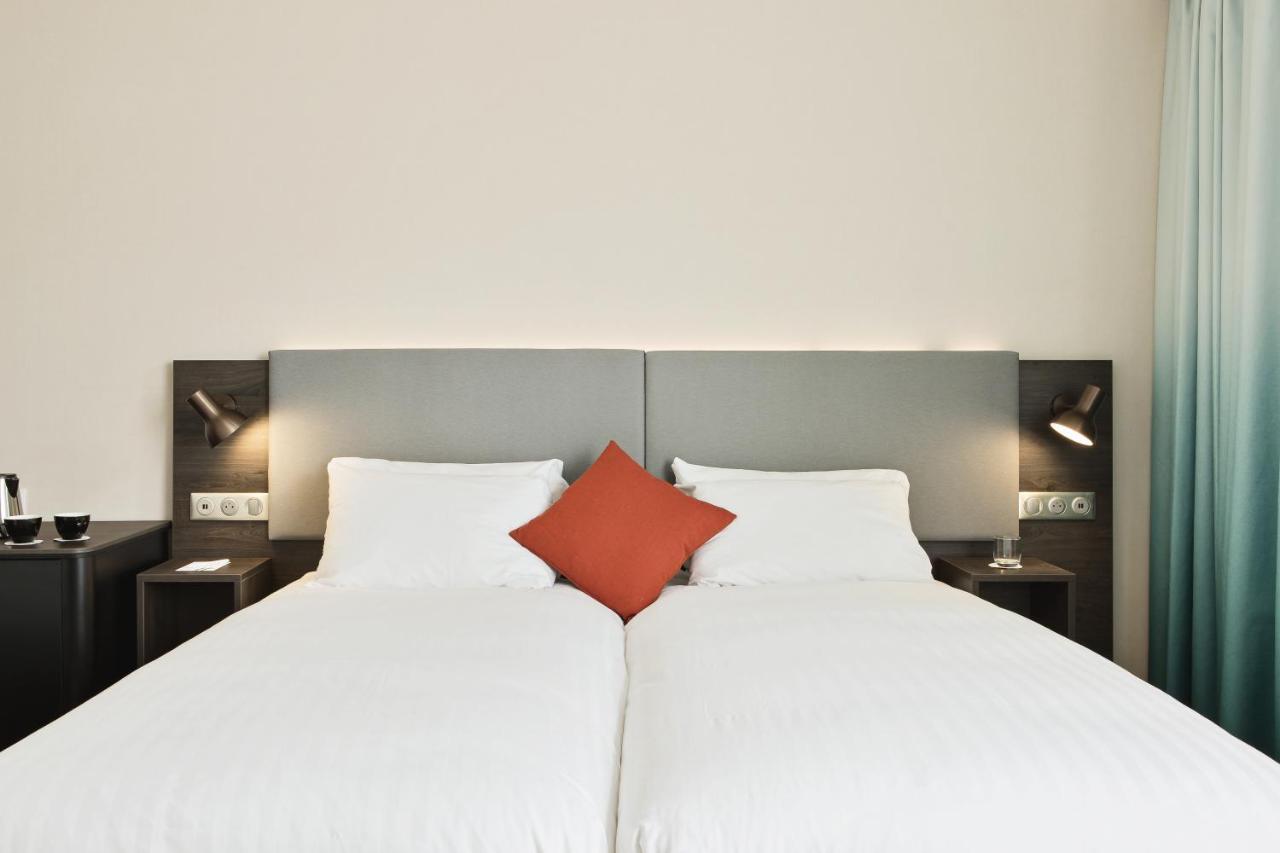 Holiday Inn Toulon City Centre By Ihg Экстерьер фото