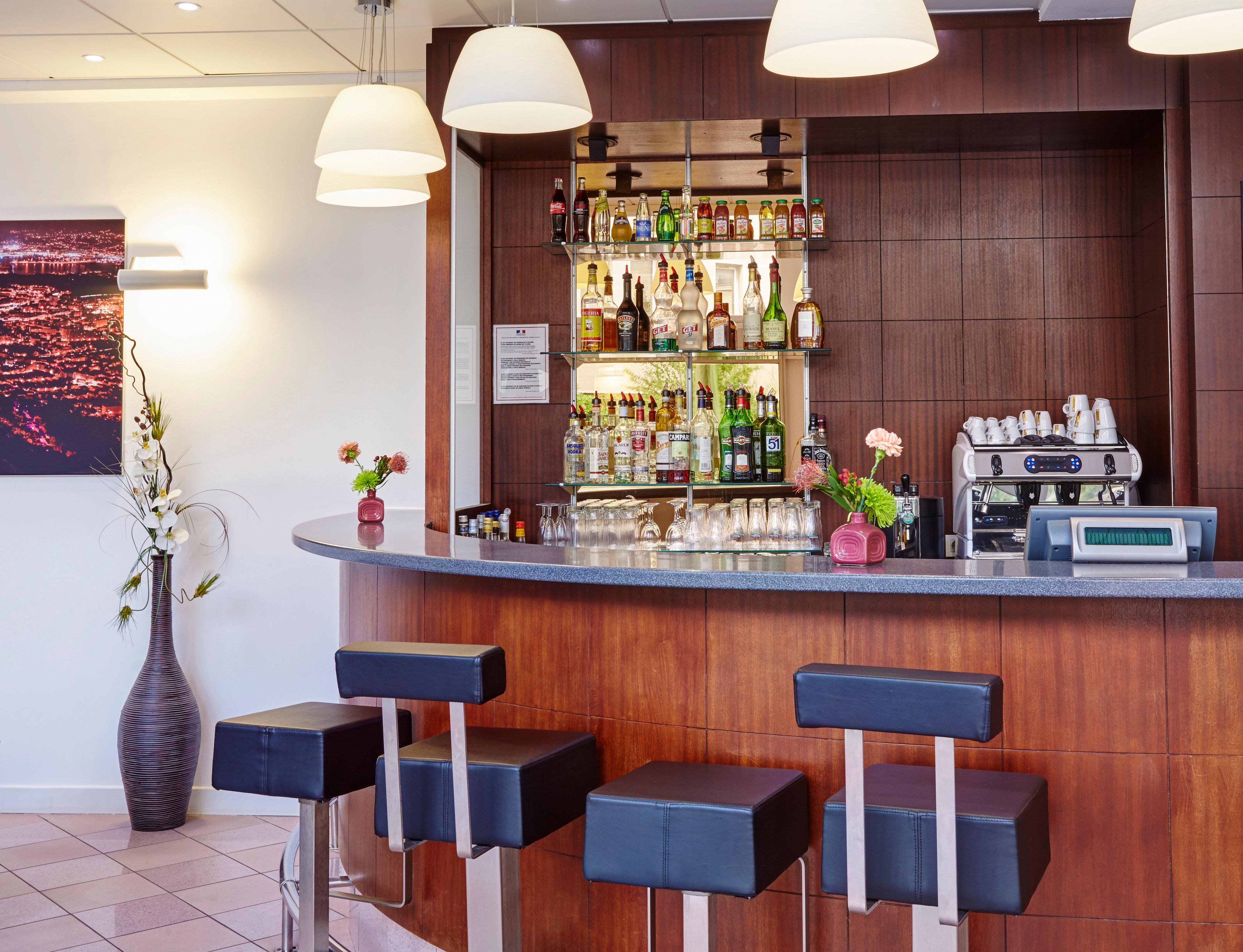 Holiday Inn Toulon City Centre By Ihg Экстерьер фото