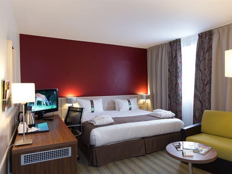 Holiday Inn Toulon City Centre By Ihg Экстерьер фото